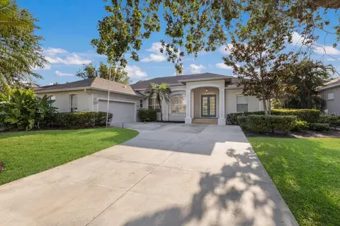 1217 92nd St NW, Bradenton, FL 34209