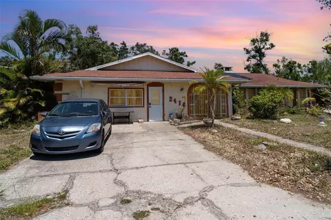 2417 6th Avenue Dr E, Bradenton, FL 34208