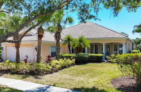 5881 Girona Pl, Sarasota, FL 34238