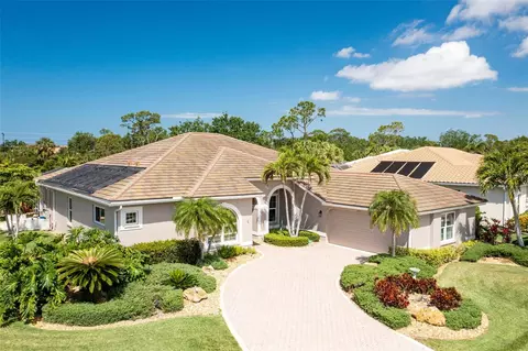 8712 Grey Oaks Ave, Sarasota, FL 34238
