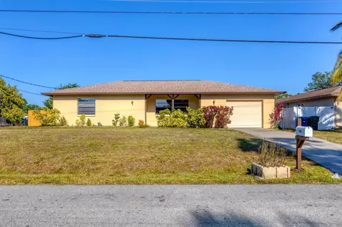 2707 Vinson Ave, Sarasota, FL 34232