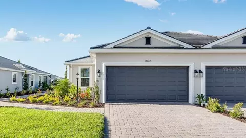 16202 Isola Pl, Bradenton, FL 34211