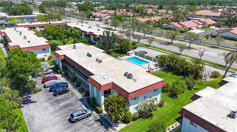 3602 Beneva Rd #405, Sarasota, FL 34239