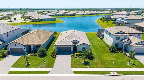 15522 Islandwalk Ave, Bradenton, FL 34211