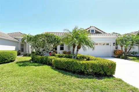 3870 Alamanda Dr, Sarasota, FL 34238