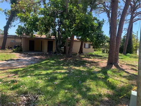 7825 Beneva Rd, Sarasota, FL 34238