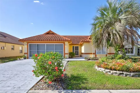 6415 39th Ave W, Bradenton, FL 34209