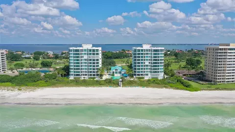675 Longboat Club Rd #23A, Longboat Key, FL 34228