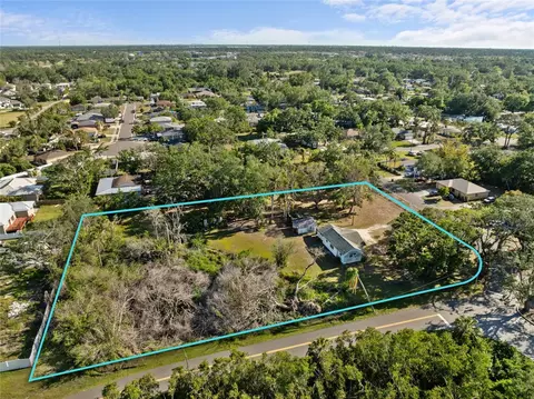 611 29th St E, Bradenton, FL 34208