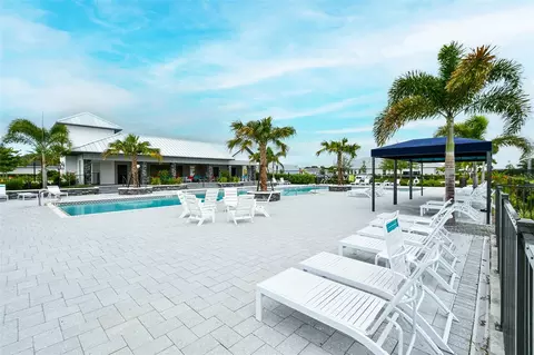 Exterior - 11869 Richmond Trl, Parrish, FL 34219 photo 10 of 13