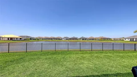 Exterior - 11869 Richmond Trl, Parrish, FL 34219 photo 7 of 13