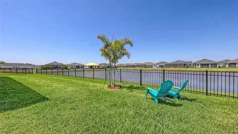 Exterior - 11869 Richmond Trl, Parrish, FL 34219 photo 5 of 13