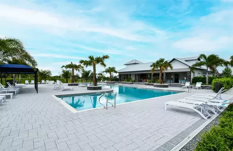 Exterior - 11869 Richmond Trl, Parrish, FL 34219 photo 11 of 13