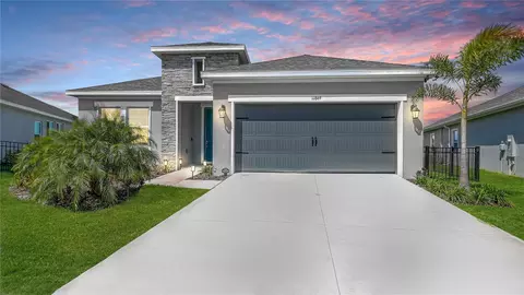 Exterior - 11869 Richmond Trl, Parrish, FL 34219 photo 6 of 13