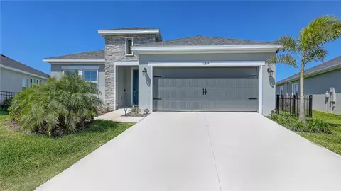 Exterior - 11869 Richmond Trl, Parrish, FL 34219 photo 2 of 13