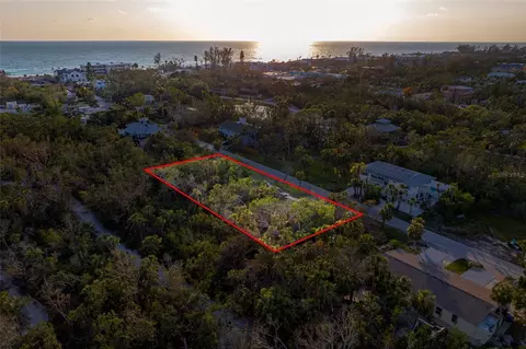 560 Gulf Bay Rd, Longboat Key, FL 34228