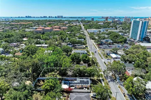 909 Turner St, Clearwater, FL 33756