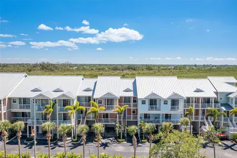 3248 Mangrove Point Dr, Ruskin, FL 33570