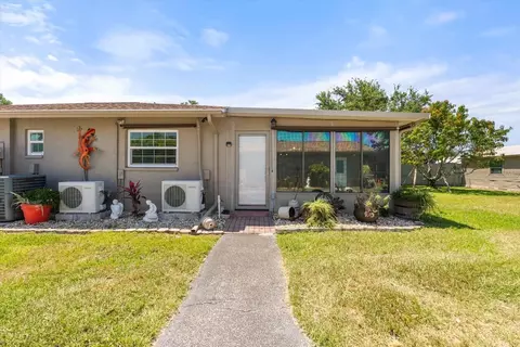 Exterior - 5024 37th St E, Bradenton, FL 34203 photo 3 of 11