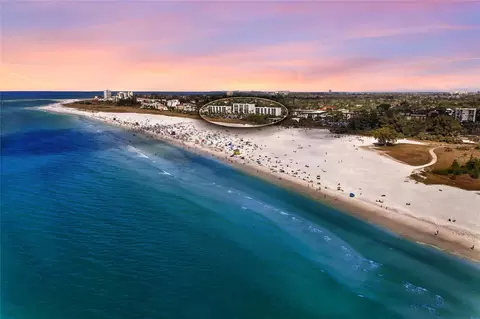 777 Beach Rd #1B, Sarasota, FL 34242