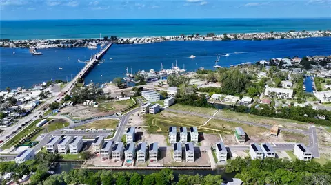 12435 Dockside Ter, Cortez, FL 34215 photo 4