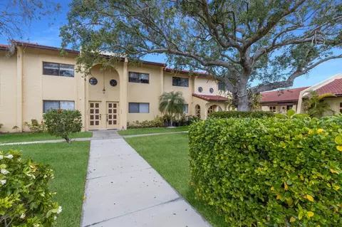 5625 15th Ave W, Bradenton, FL 34209