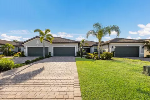 6915 Dorset Ct, Lakewood Ranch, FL 34202