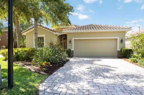 2239 Ellarose Cir, Sarasota, FL 34232