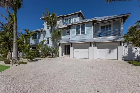 222 Willow Ave, Anna Maria, FL 34216