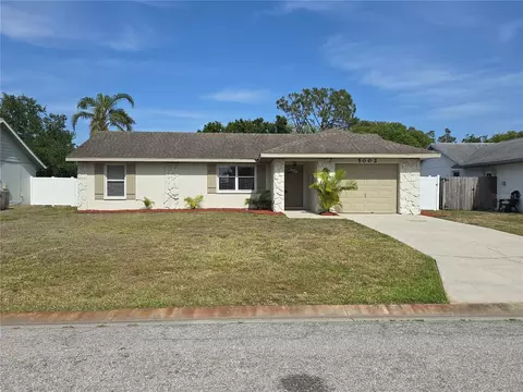 5002 26th Avenue Dr E, Palmetto, FL 34221