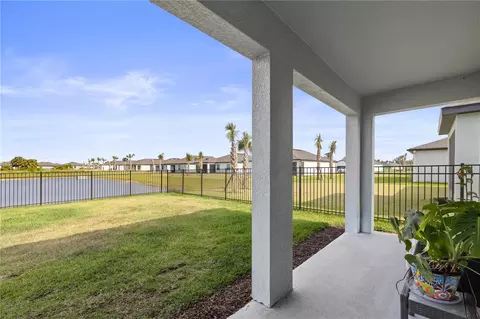 Exterior - 9725 Last Light Gln, Parrish, FL 34219 photo 2 of 10
