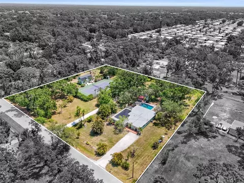 2910 49th St, Sarasota, FL 34234