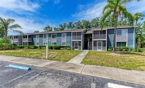 5400 26th St W #F104, Bradenton, FL 34207