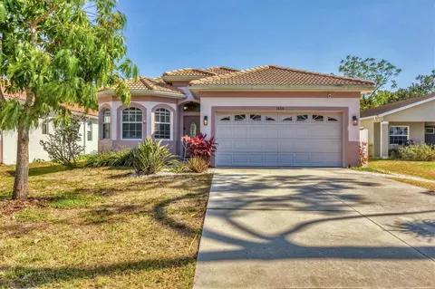 1886 Vamo Dr, Sarasota, FL 34231