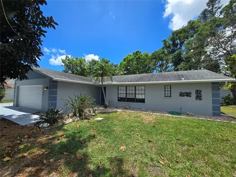 2204 34th St W, Bradenton, FL 34205