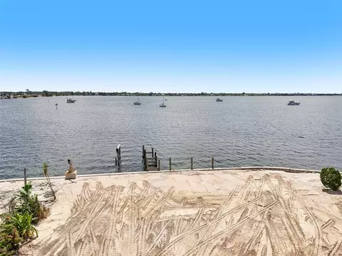 9900 Sandpiper Rd E, Bradenton, FL 34209