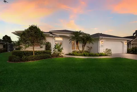 5782 Sandy Pointe Dr, Sarasota, FL 34233