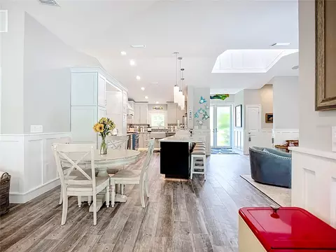 Other - 403 75th St, Holmes Beach, FL 34217 photo 4 of 5