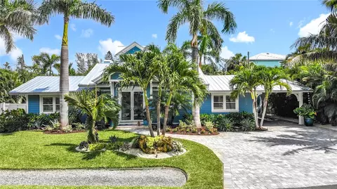 Exterior - 403 75th St, Holmes Beach, FL 34217 photo 4 of 17