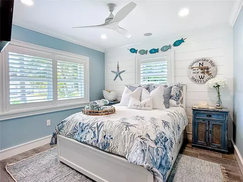 Bedroom - 403 75th St, Holmes Beach, FL 34217 photo 5 of 8