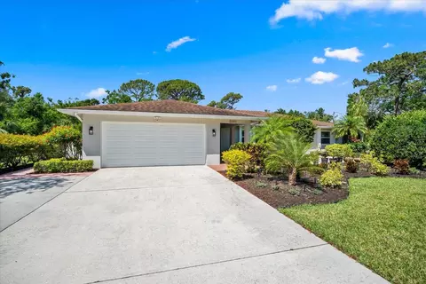 5603 Ravenwood Dr, Sarasota, FL 34243
