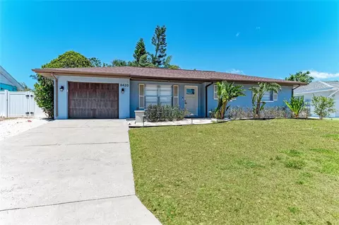 8420 43rd Avenue Dr W, Bradenton, FL 34209