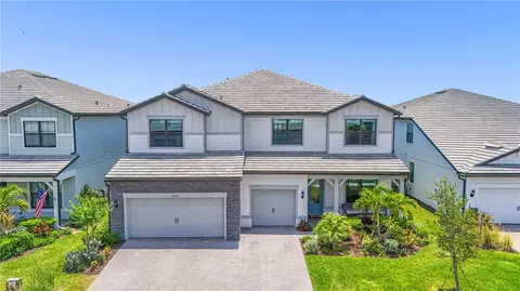 16434 Slate Pl, Lakewood Ranch, FL 34211