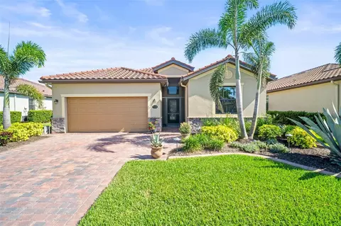 7120 Quiet Creek Dr, Bradenton, FL 34212