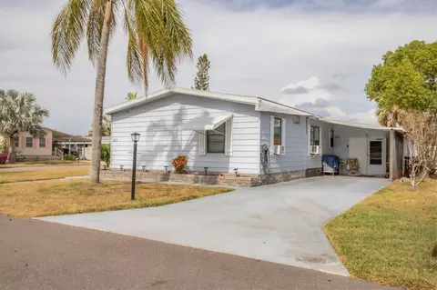 6710 36th Ave E #322, Palmetto, FL 34221