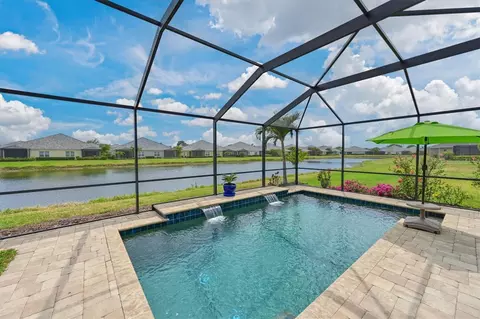 12330 Halfmoon Lake Ter, Bradenton, FL 34211