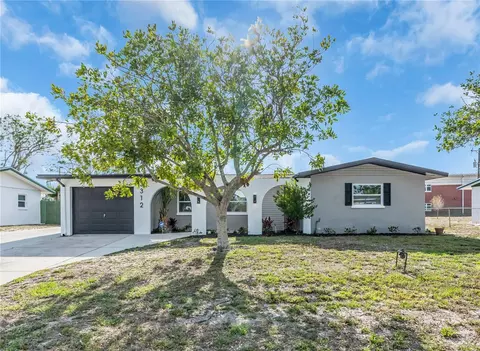 3312 33rd Street Ct W, Bradenton, FL 34205