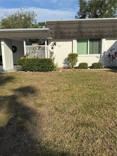 3921 Lakeside Rd #168, Sarasota, FL 34232
