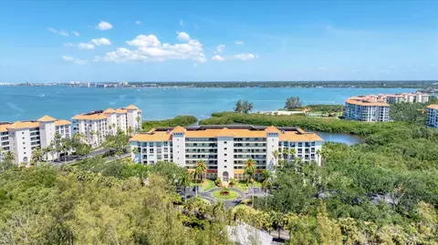 4801 Osprey Dr S #405, Saint Petersburg, FL 33711