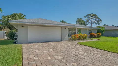 1857 Jasmine Dr, Sarasota, FL 34239